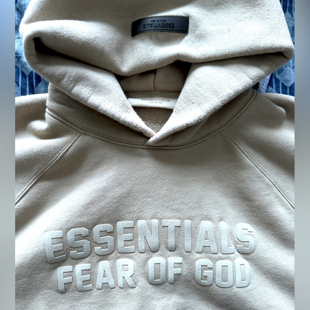 FEAR OF GOD: ESSENTIALS taupe boxy hoodie